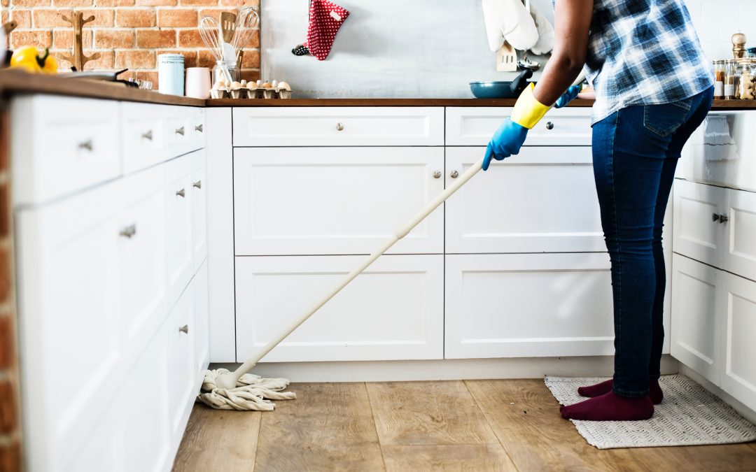 When Was the Mop Invented? And 5 More Fun Facts to Make You Think About Cleaning